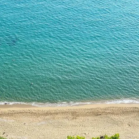 Theros To Kalivaki Corfu * לפקימי